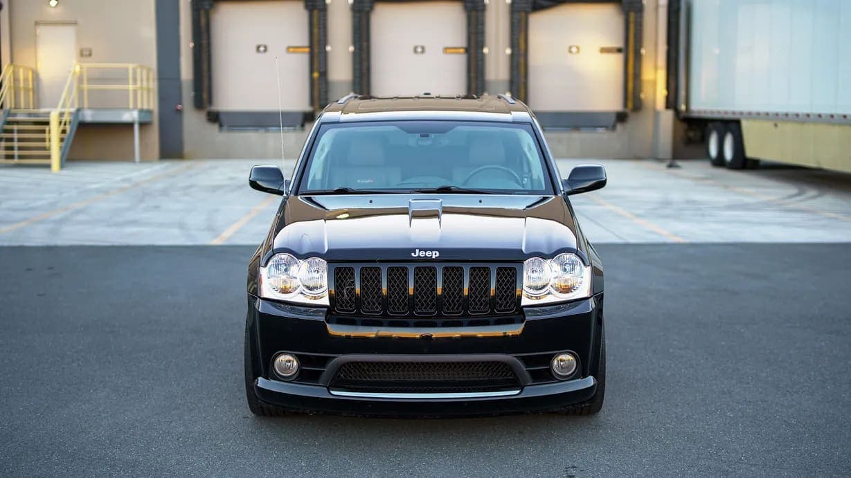 2006 Jeep Grand Cherokee SRT8, view