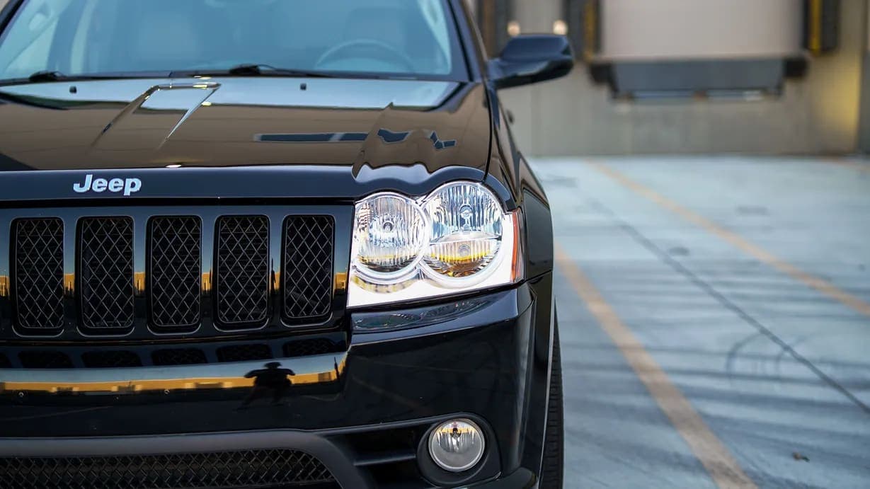 2006 Jeep Grand Cherokee SRT8, view