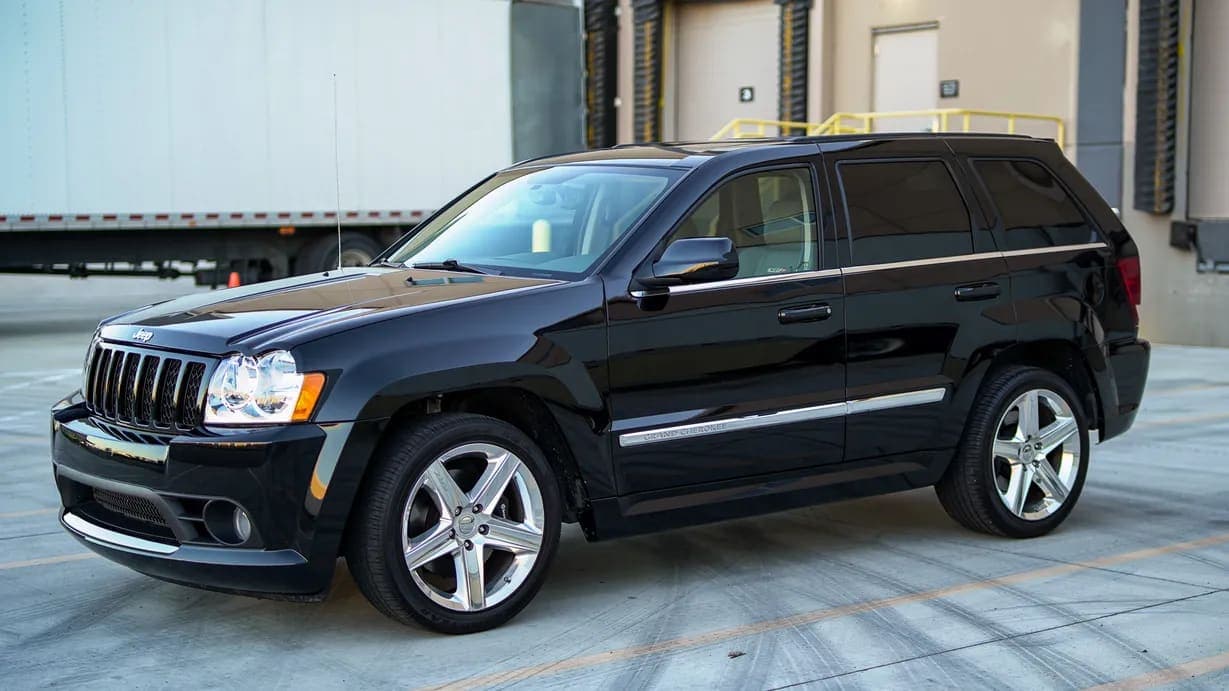 2006 Jeep Grand Cherokee SRT8, view