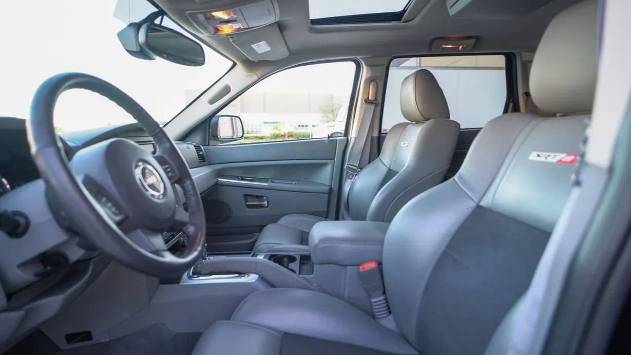 2006 Jeep Grand Cherokee SRT8, view