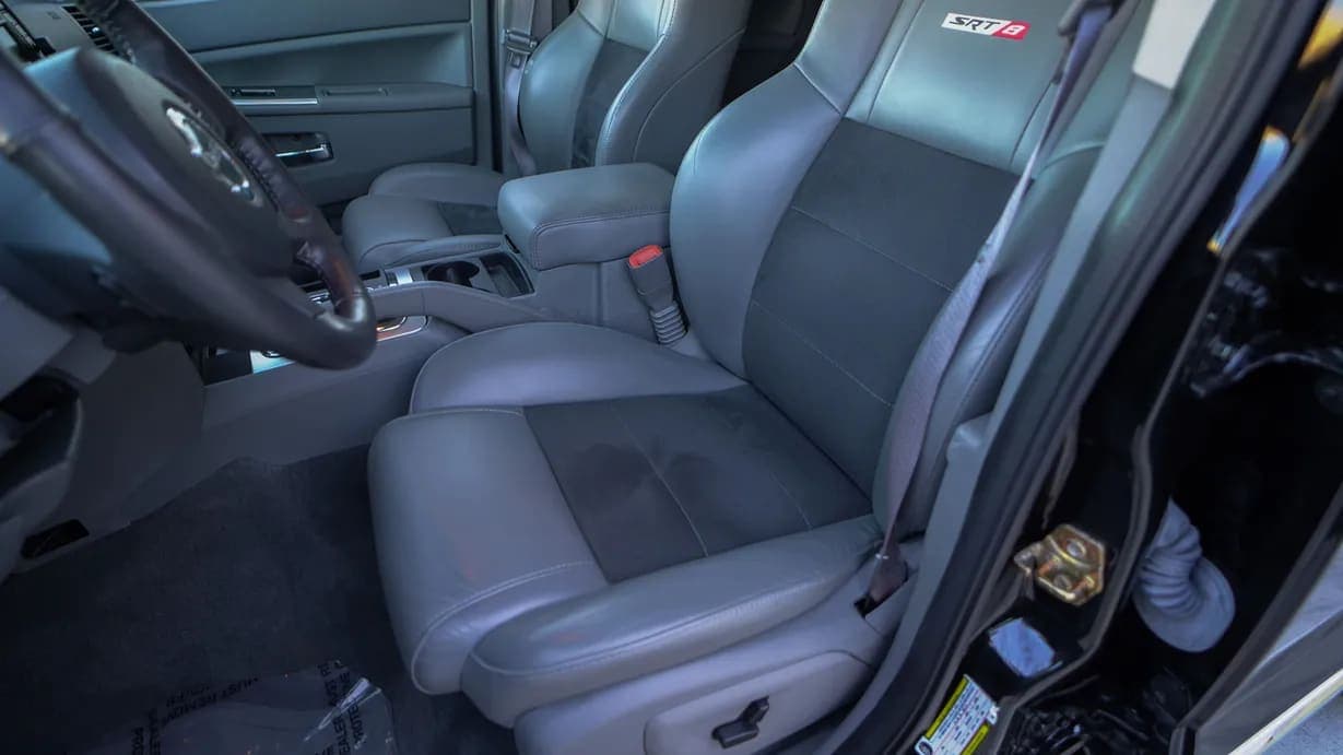2006 Jeep Grand Cherokee SRT8, view