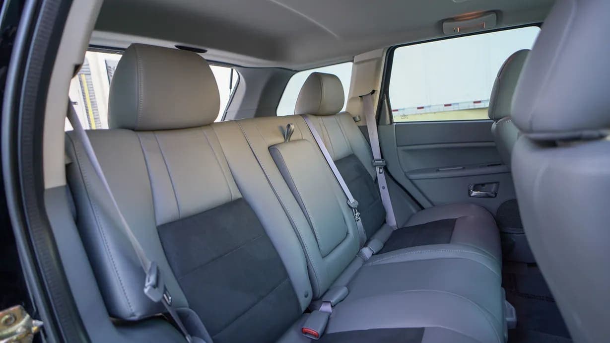 2006 Jeep Grand Cherokee SRT8, view