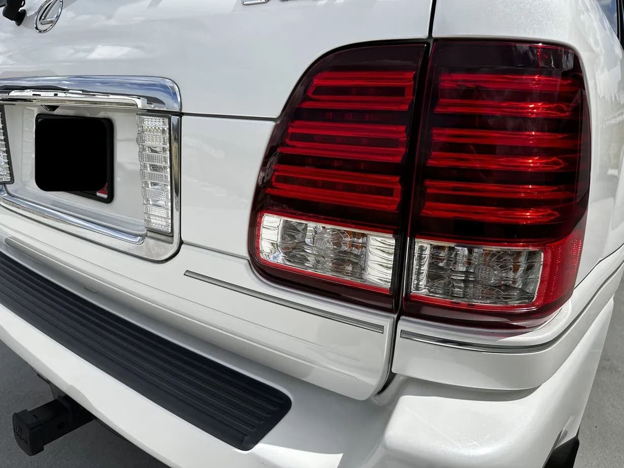 2006 Lexus LX470, view