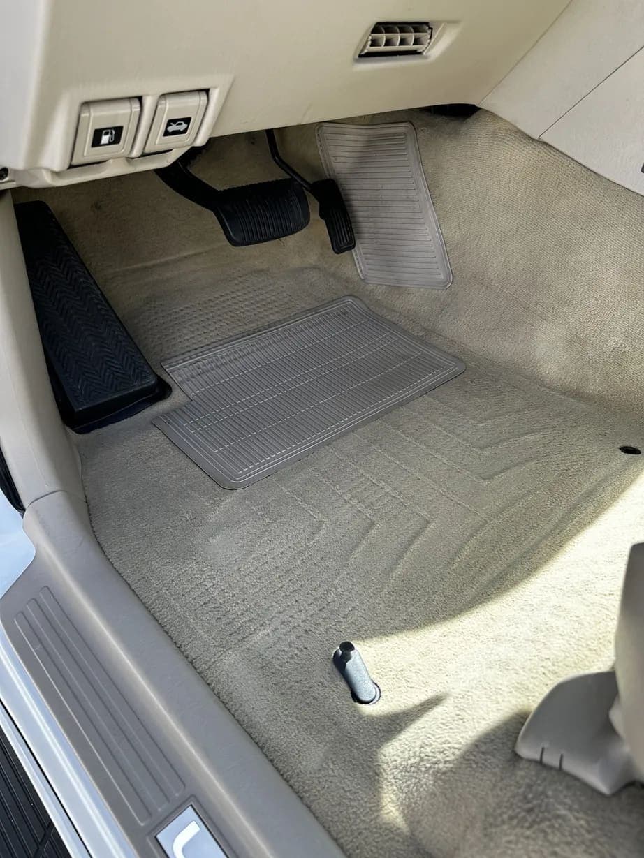 2006 Lexus LX470, view