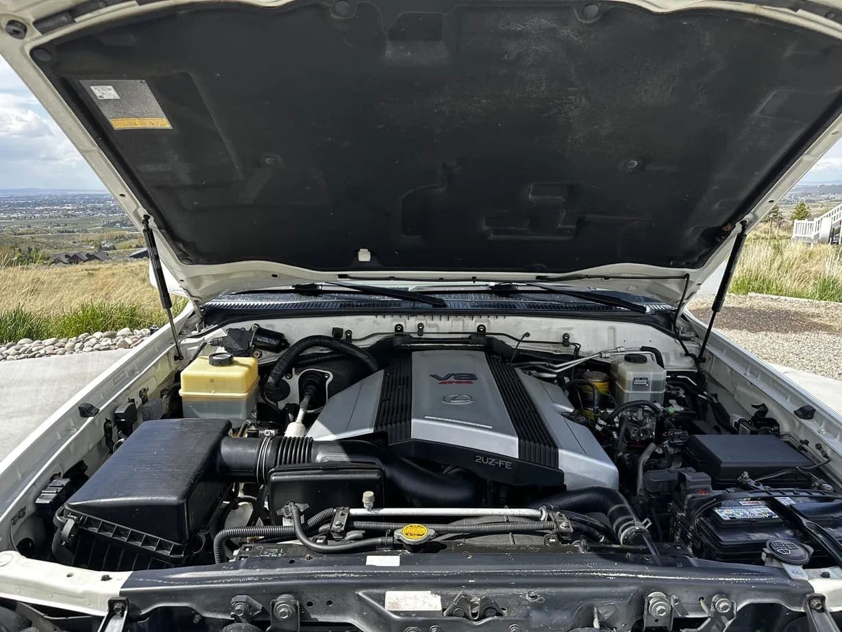 2006 Lexus LX470, view