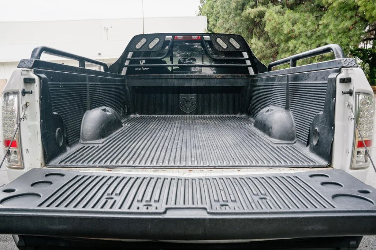 2008 Dodge Ram 2500 Laramie Mega, view