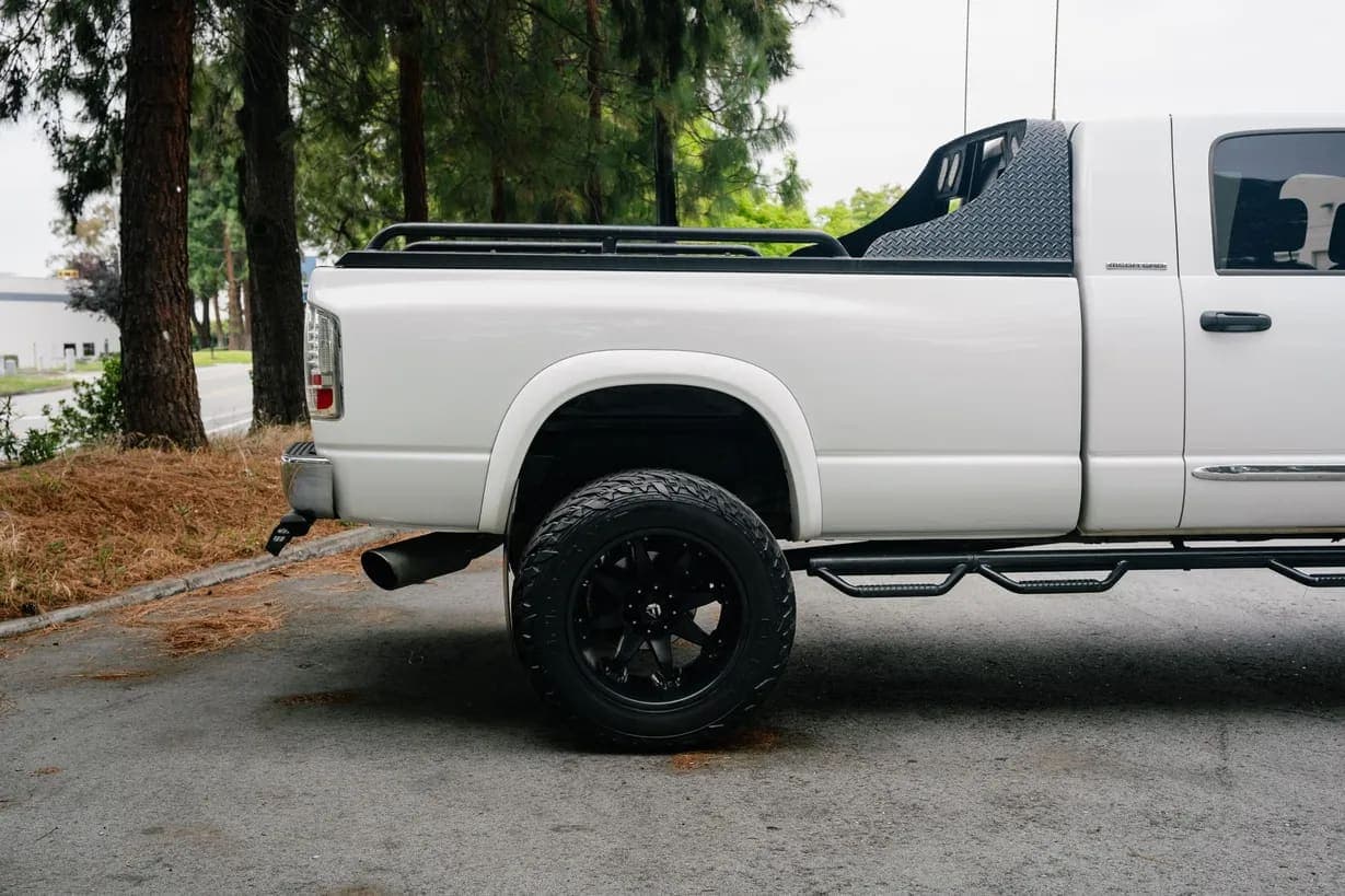 2008 Dodge Ram 2500 Laramie Mega, view