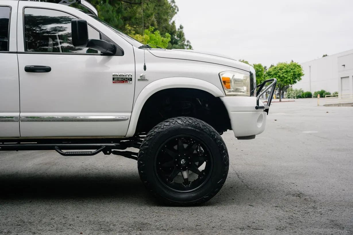 2008 Dodge Ram 2500 Laramie Mega, view