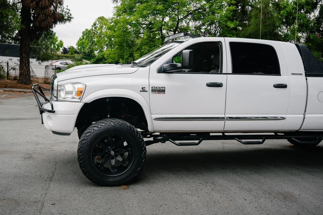 2008 Dodge Ram 2500 Laramie Mega, view