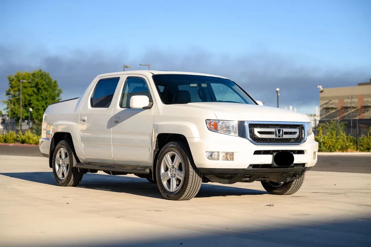 2010 Honda Ridgeline RTL, view