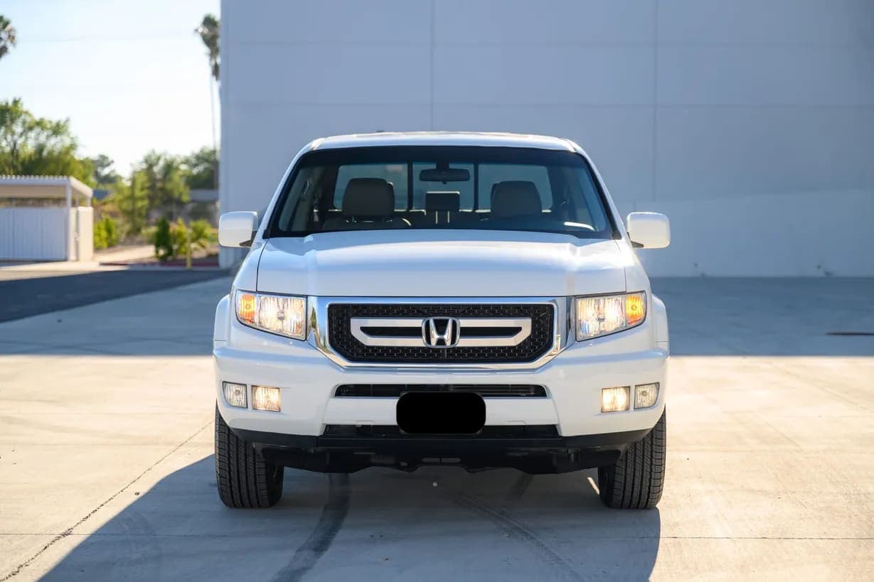 2010 Honda Ridgeline RTL, view