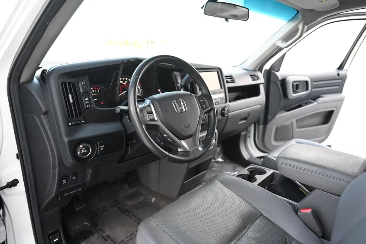 2010 Honda Ridgeline RTL, view
