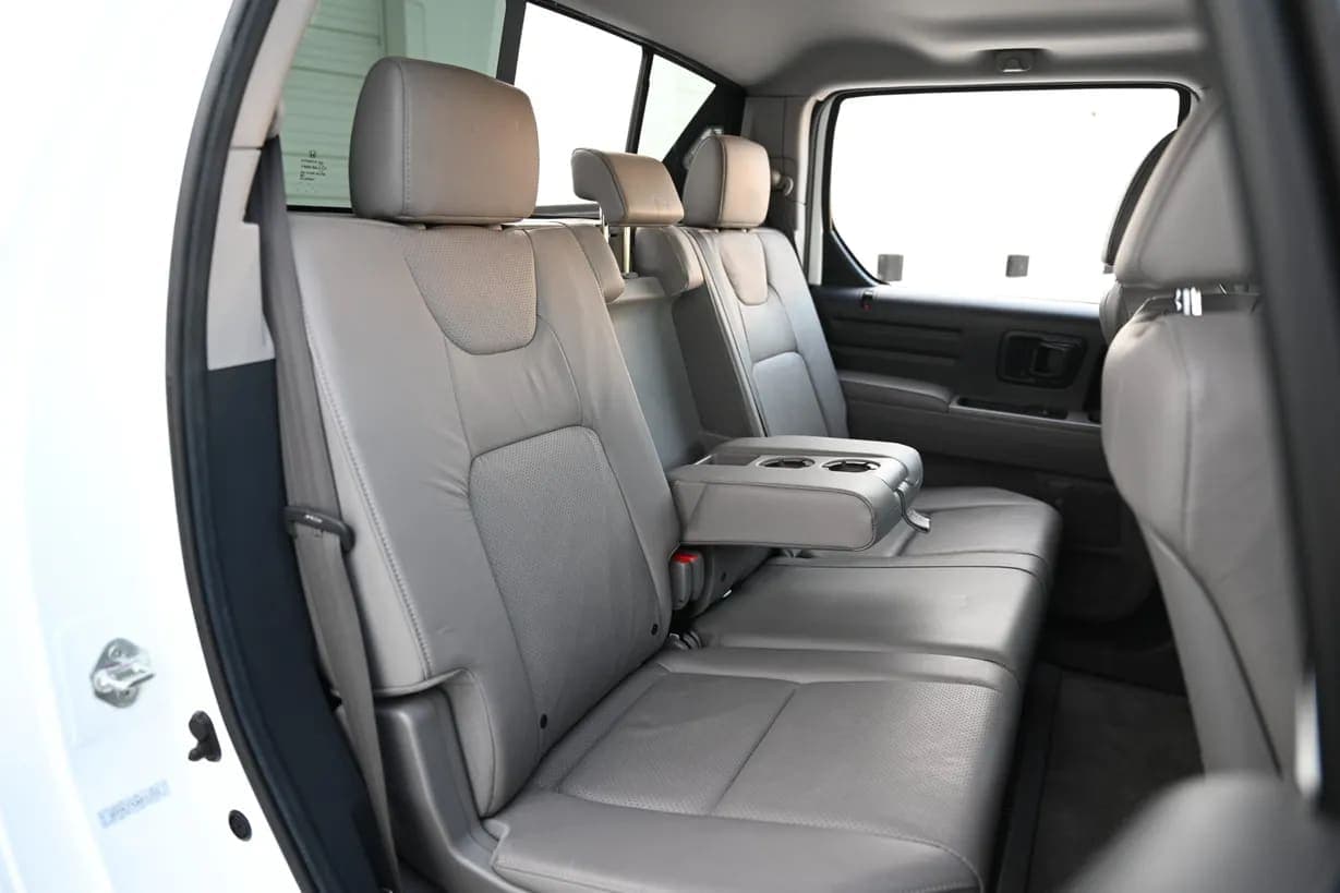 2010 Honda Ridgeline RTL, view