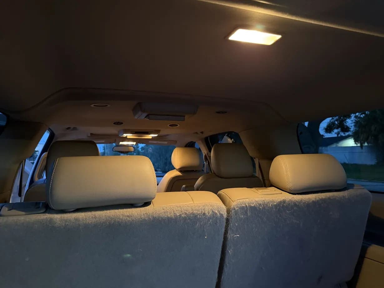 2013 Cadillac Escalade ESV Premium, view