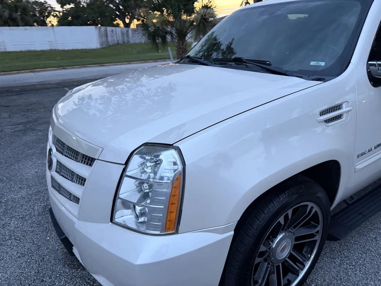 2013 Cadillac Escalade ESV Premium, view
