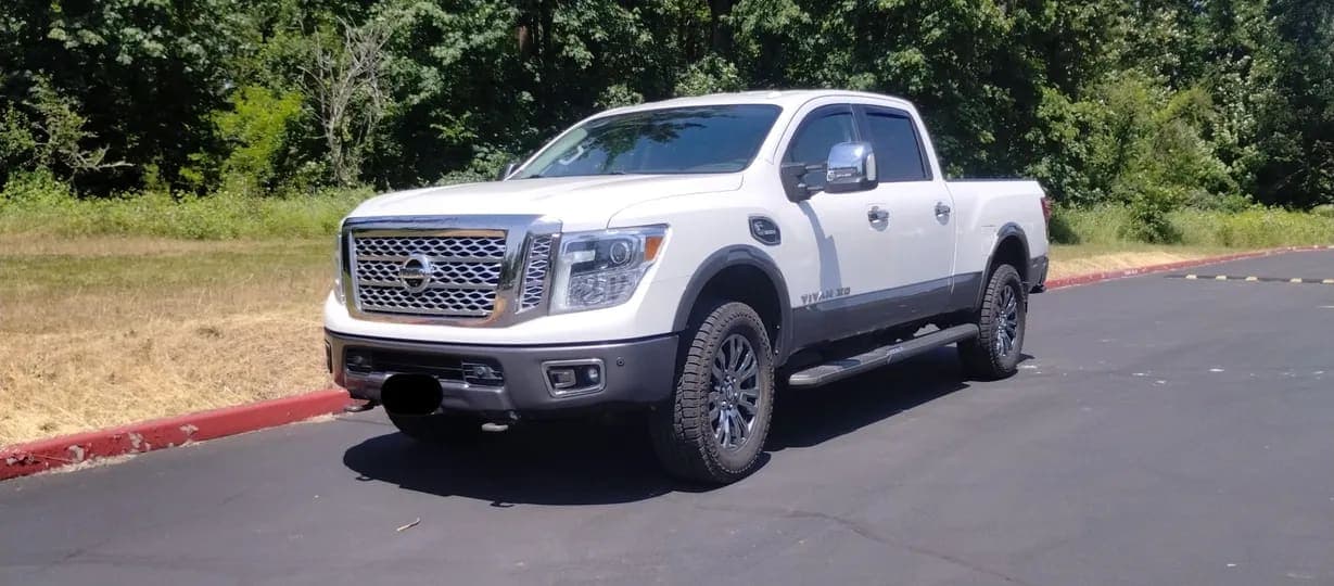 2017 Nissan Titan XD Platinum Reserve, view