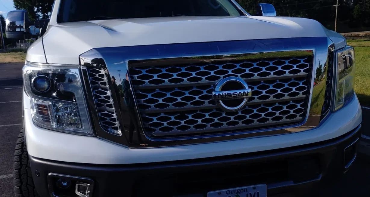 2017 Nissan Titan XD Platinum Reserve, view