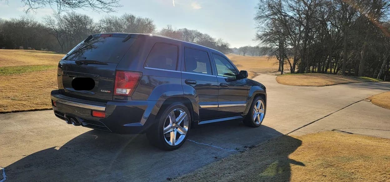 2009 Jeep Grand Cherokee SRT8, view
