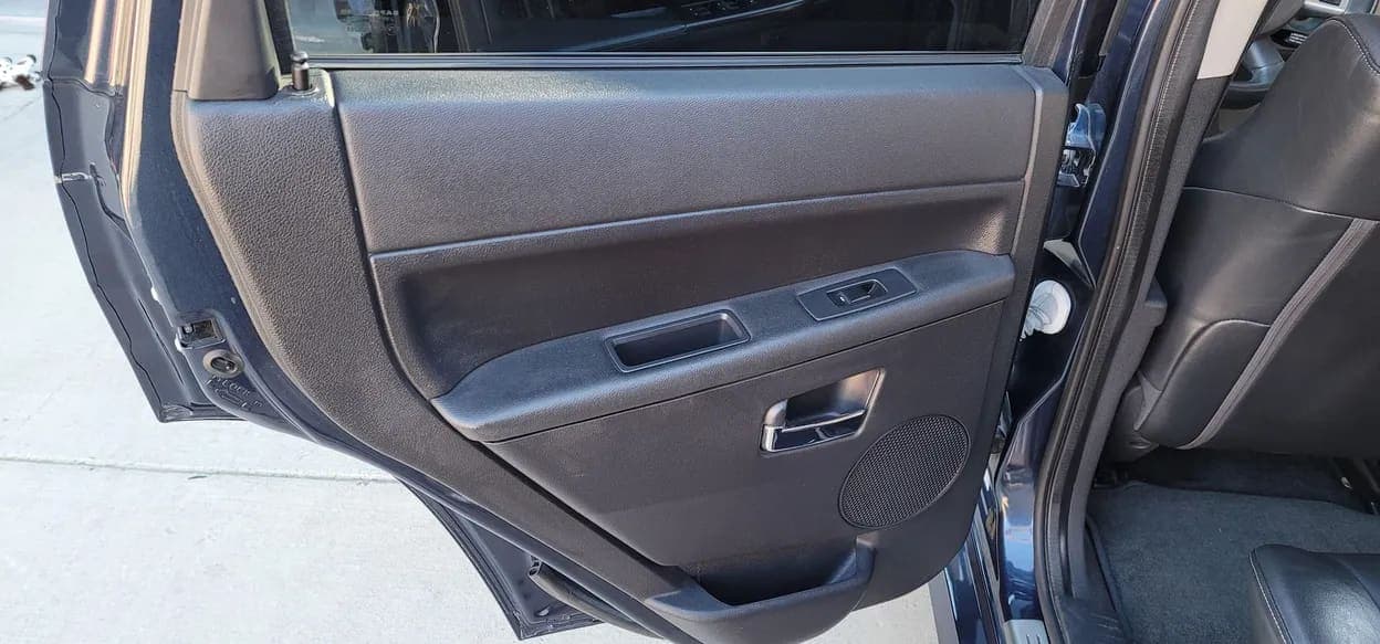 2009 Jeep Grand Cherokee SRT8, view