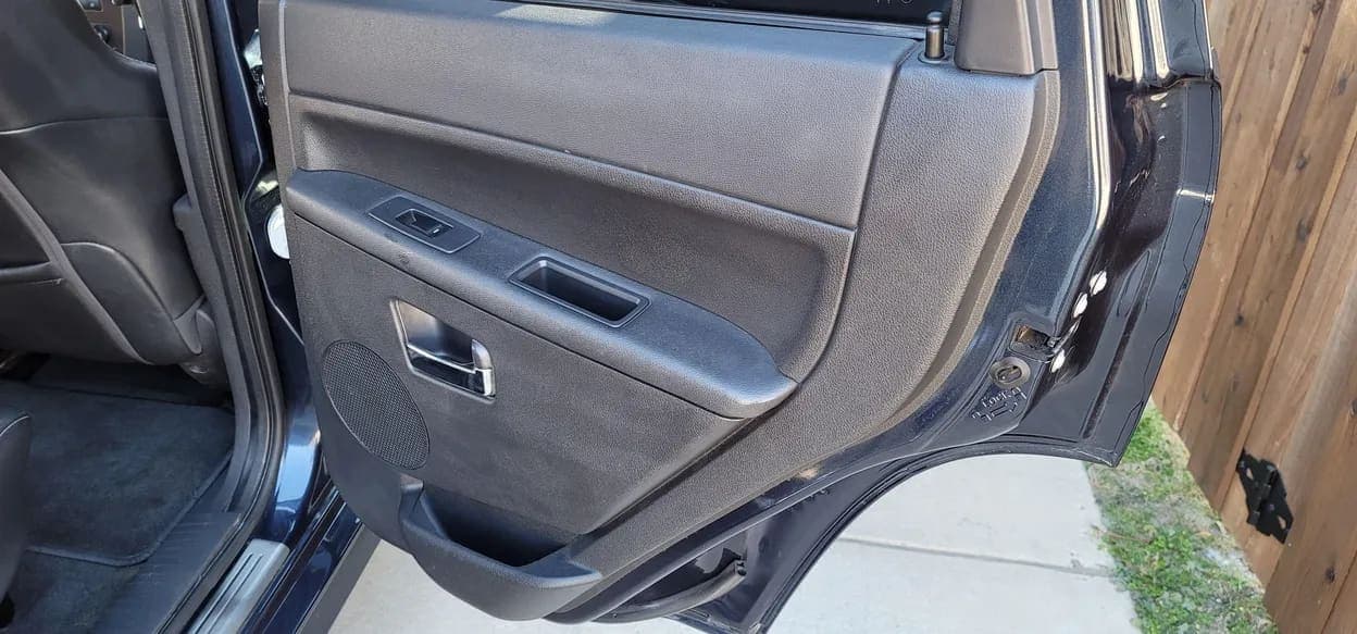 2009 Jeep Grand Cherokee SRT8, view