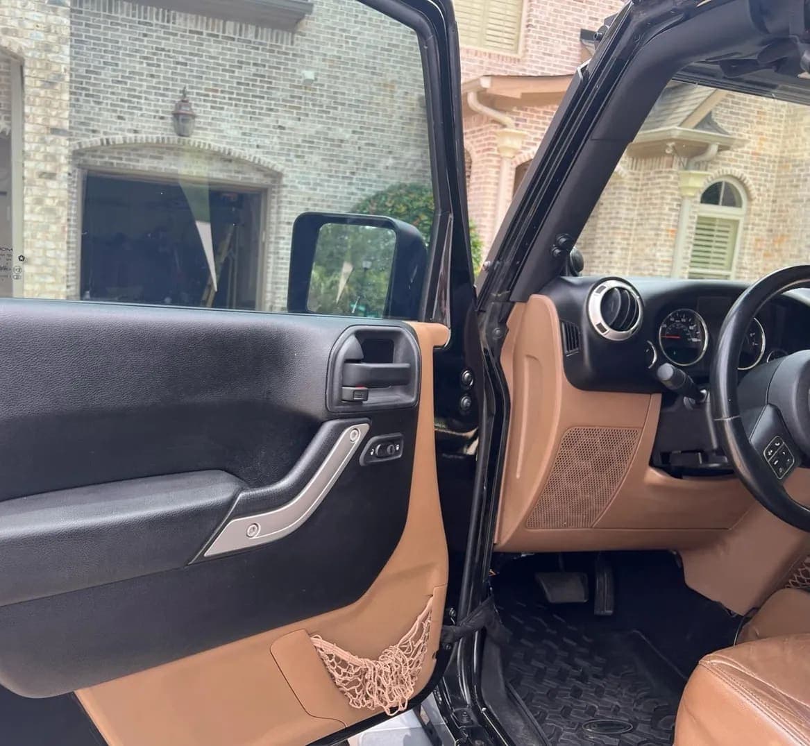 2013 Jeep Wrangler Unlimited Sahara, view
