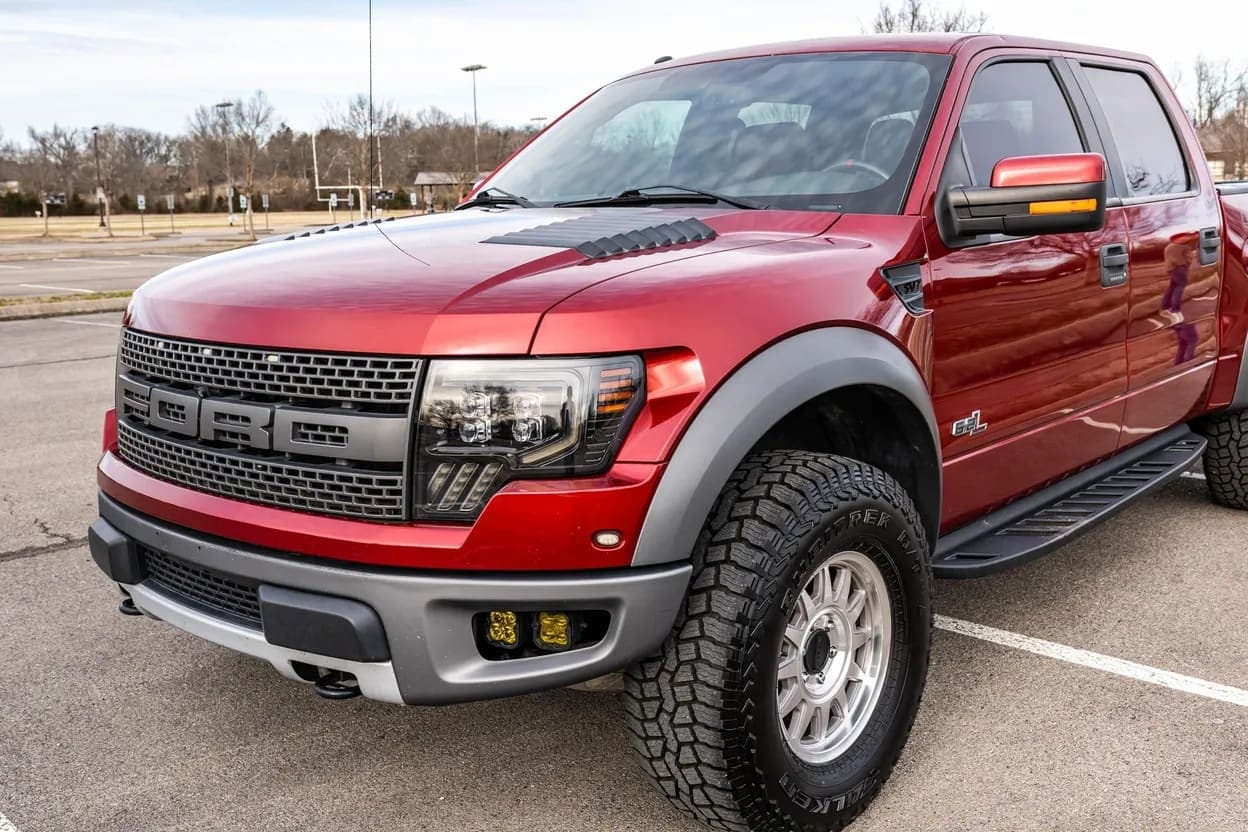 2014 Ford F-150 SVT Raptor Special Edition, view 1
