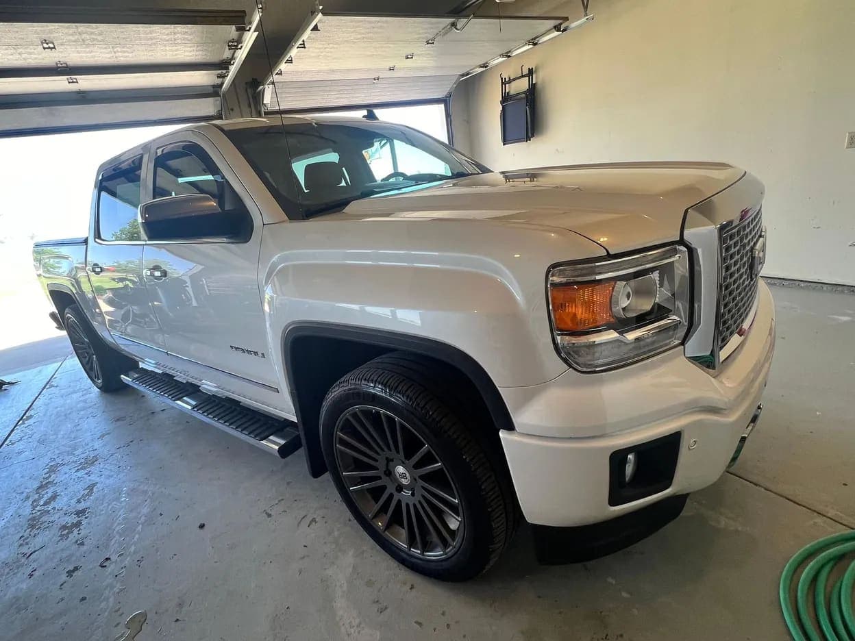 2014 GMC Sierra 1500 Denali, view