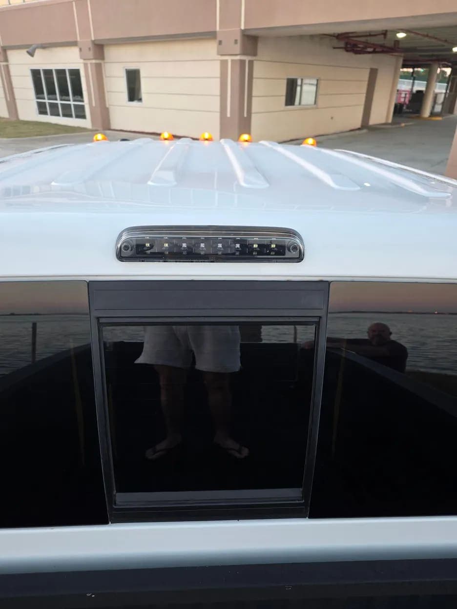 2015 Ford F-350 Super Duty Lariat, view