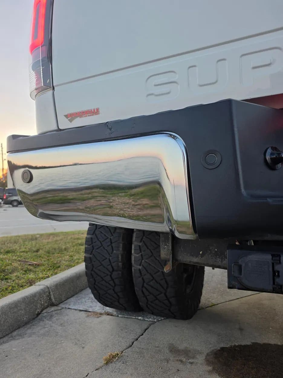 2015 Ford F-350 Super Duty Lariat, view