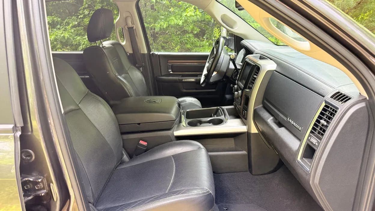 2016 Ram 2500 Laramie Mega Cab, view