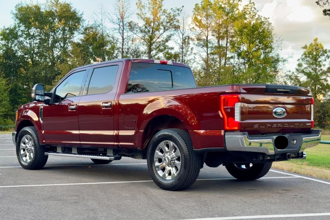 2017 Ford F-250 Super Duty Lariat, view