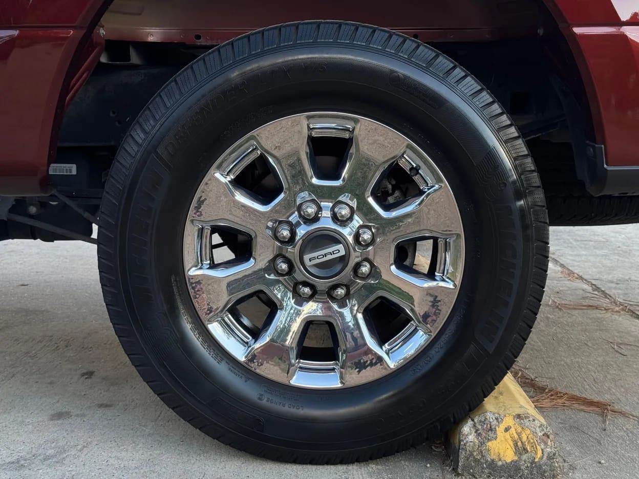 2017 Ford F-250 Super Duty Lariat, view