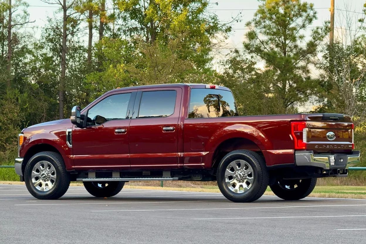 2017 Ford F-250 Super Duty Lariat, view
