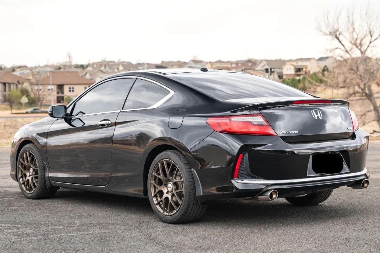 2017 Honda Accord EX-L V6 Coupe, view