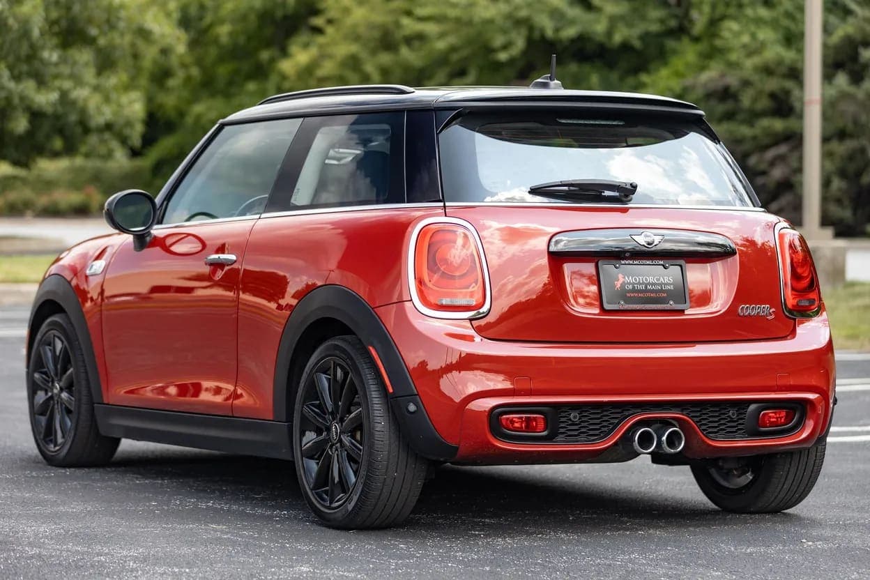 2017 MINI Cooper S, view