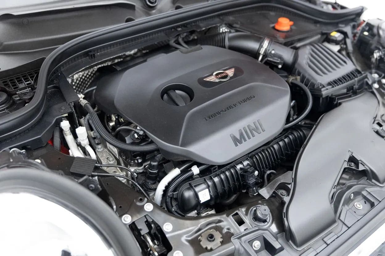 2017 MINI Cooper S, view