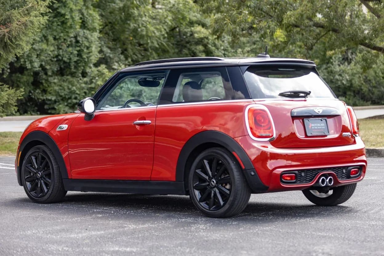 2017 MINI Cooper S, view