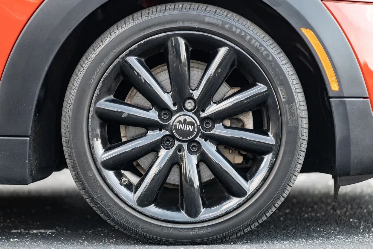 2017 MINI Cooper S, view