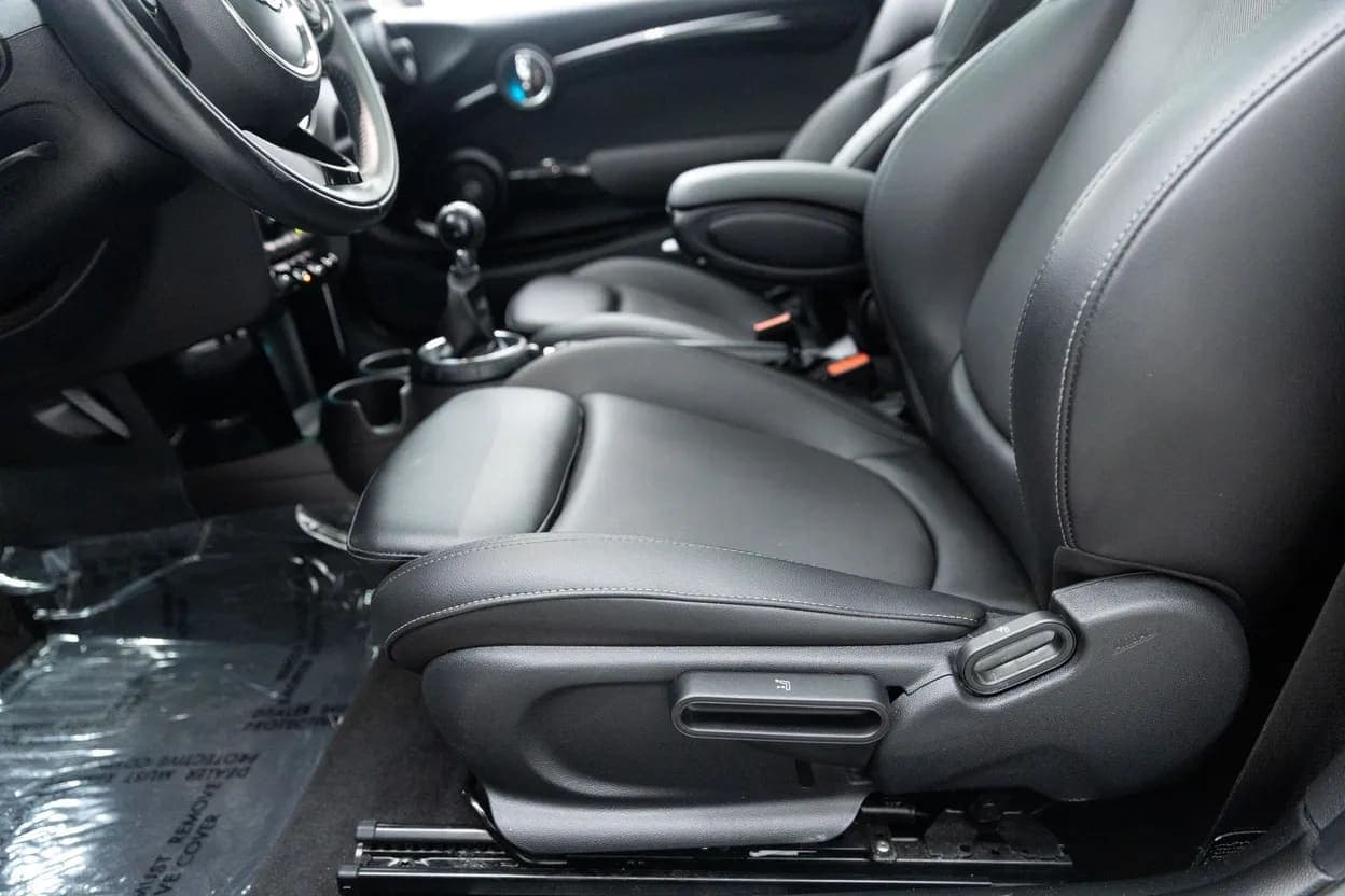 2017 MINI Cooper S, view