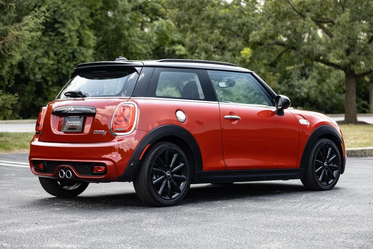 2017 MINI Cooper S, view