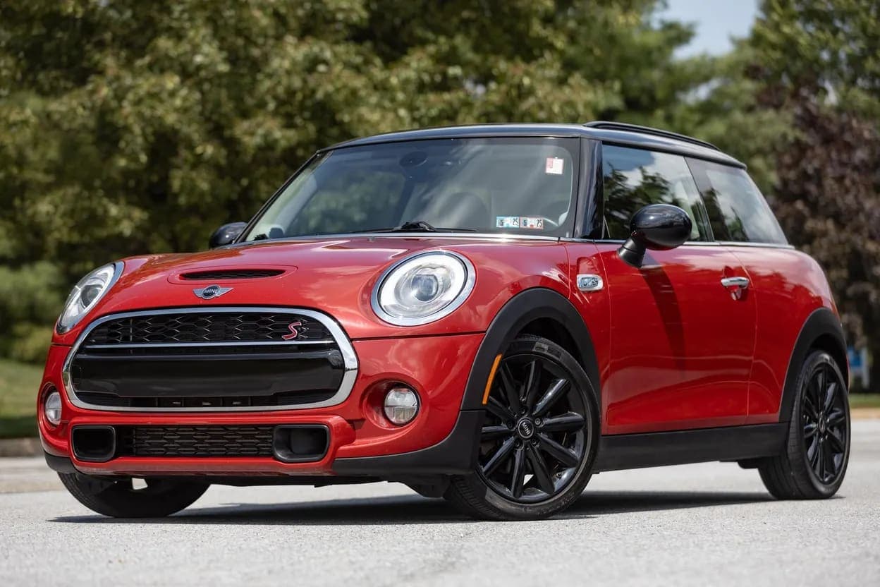 2017 MINI Cooper S, view