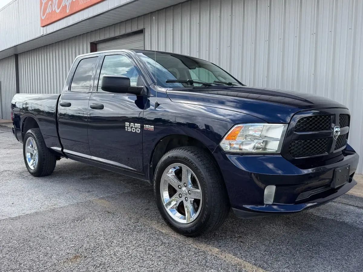 2014 Ram 1500 ST exterior