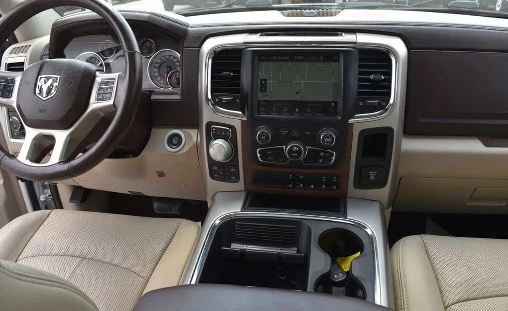 2018 Ram 1500 Laramie-Edition, view