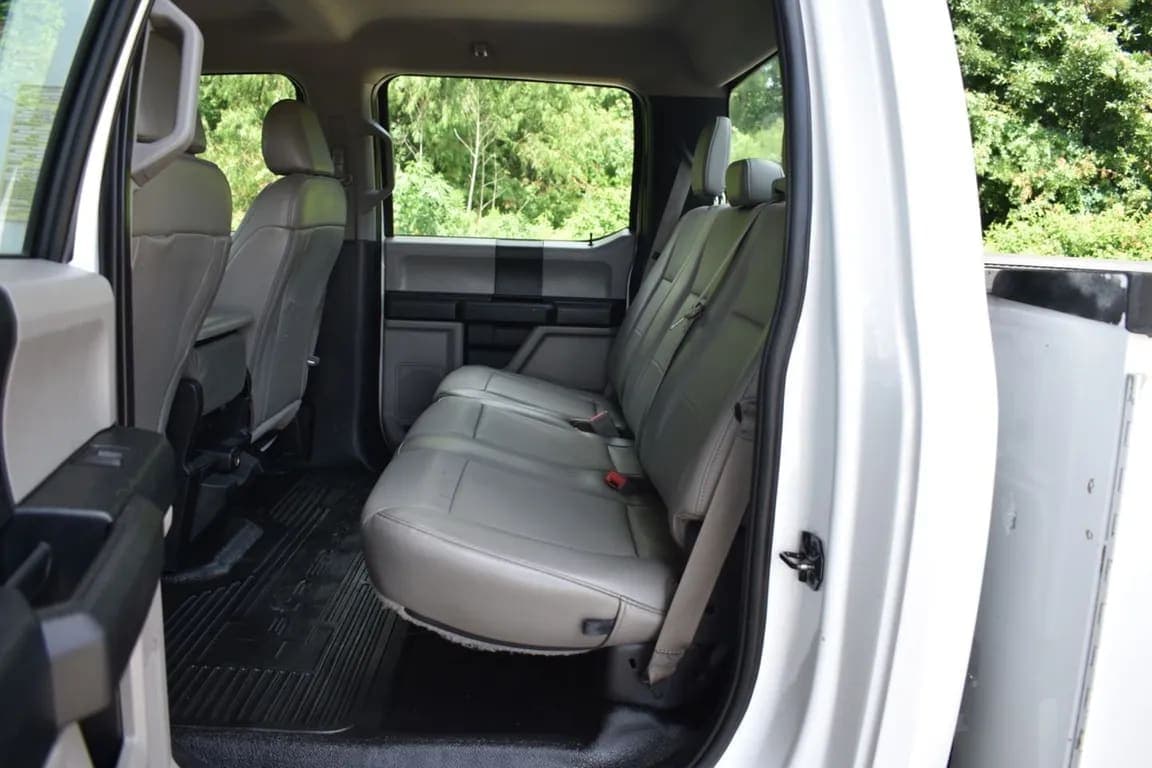 2019 Ford F-350 XL, view