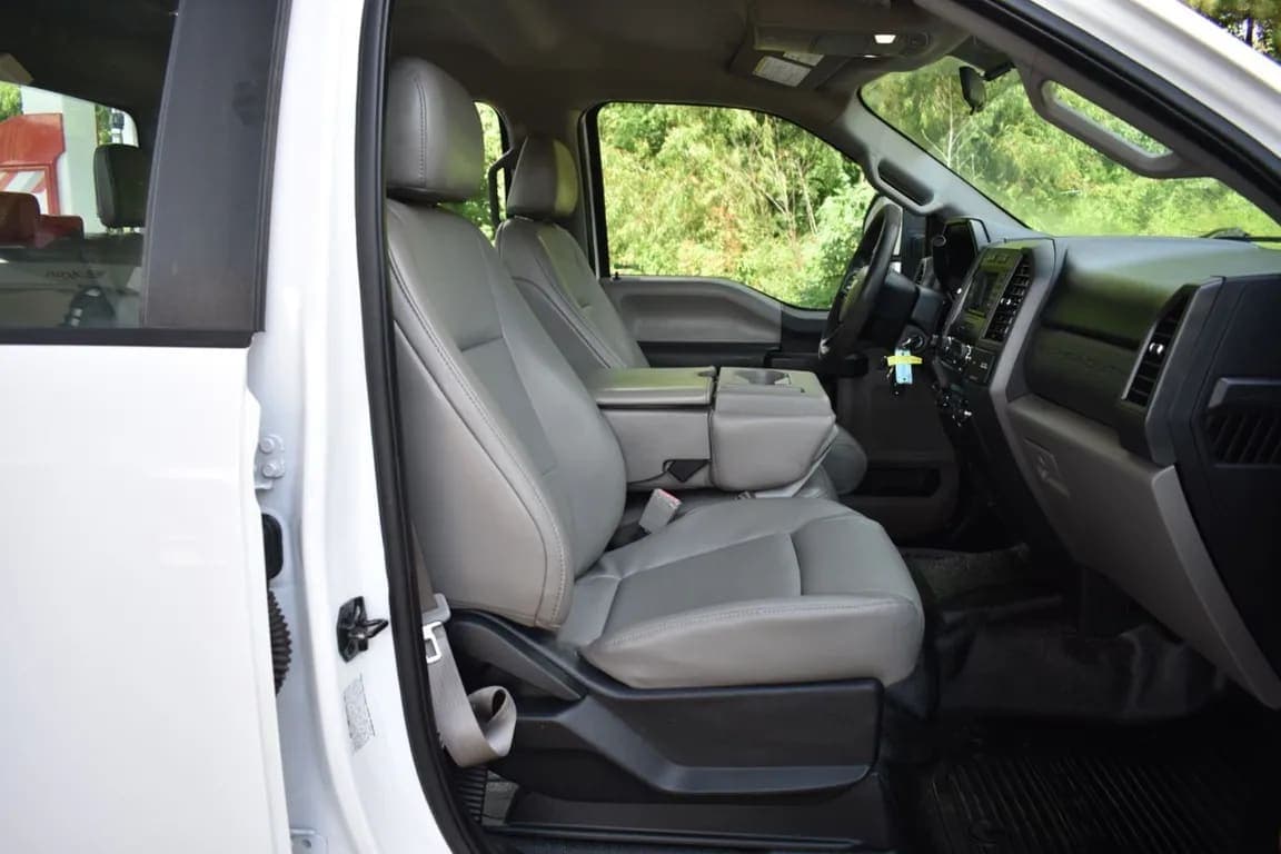 2019 Ford F-350 XL, view