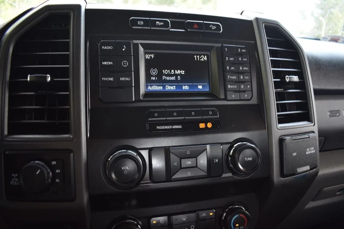 2019 Ford F-350 XL, view