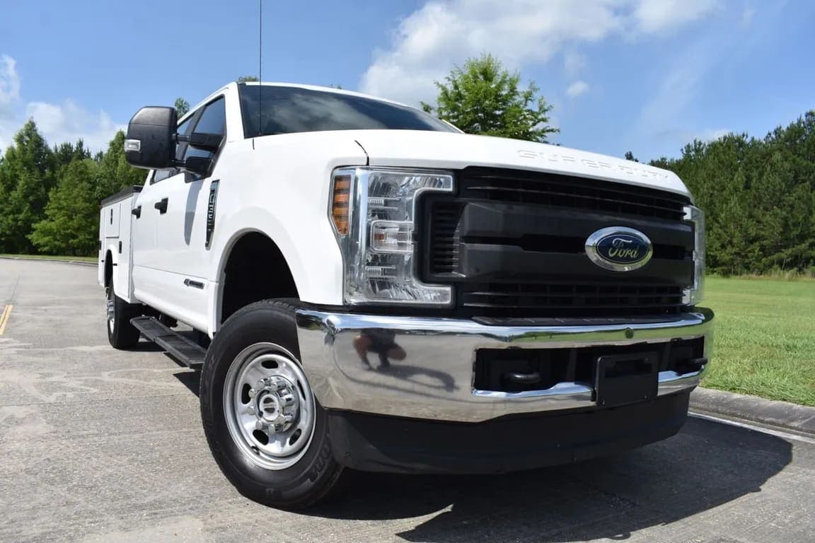 2019 Ford F-350 XL, view