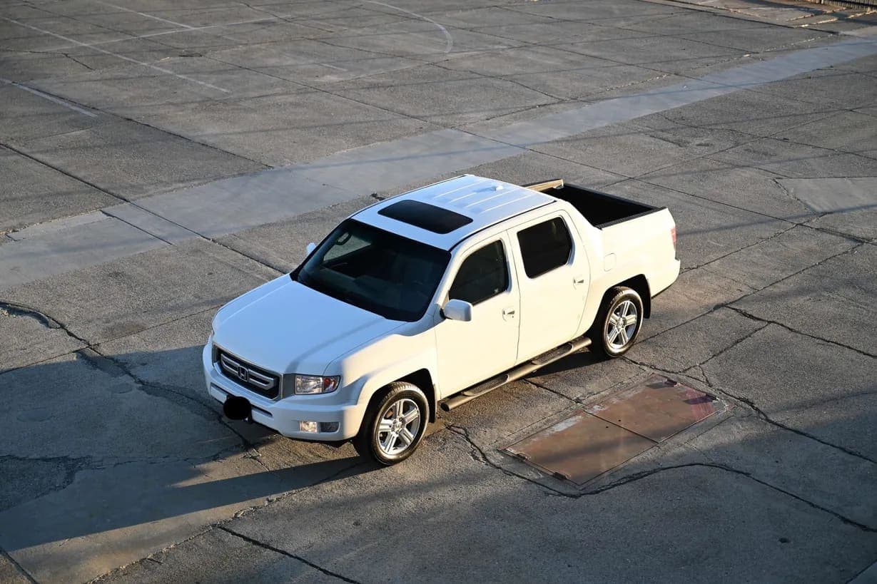 2010 Honda Ridgeline RTL, view