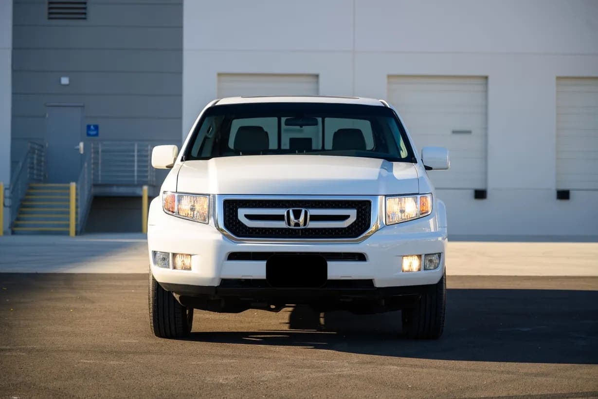 2010 Honda Ridgeline RTL, view