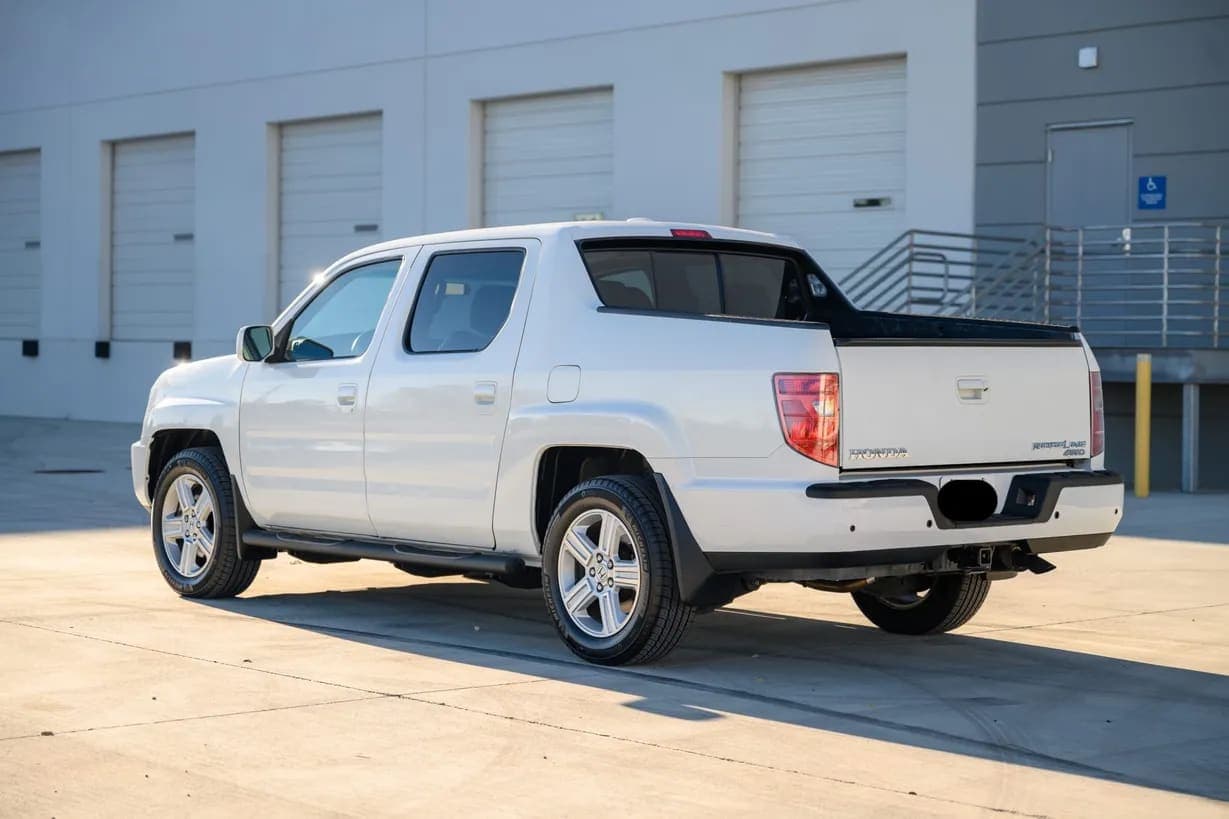 2010 Honda Ridgeline RTL, view